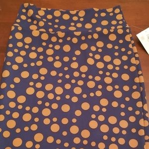 NWT Lularoe Medium Cassie